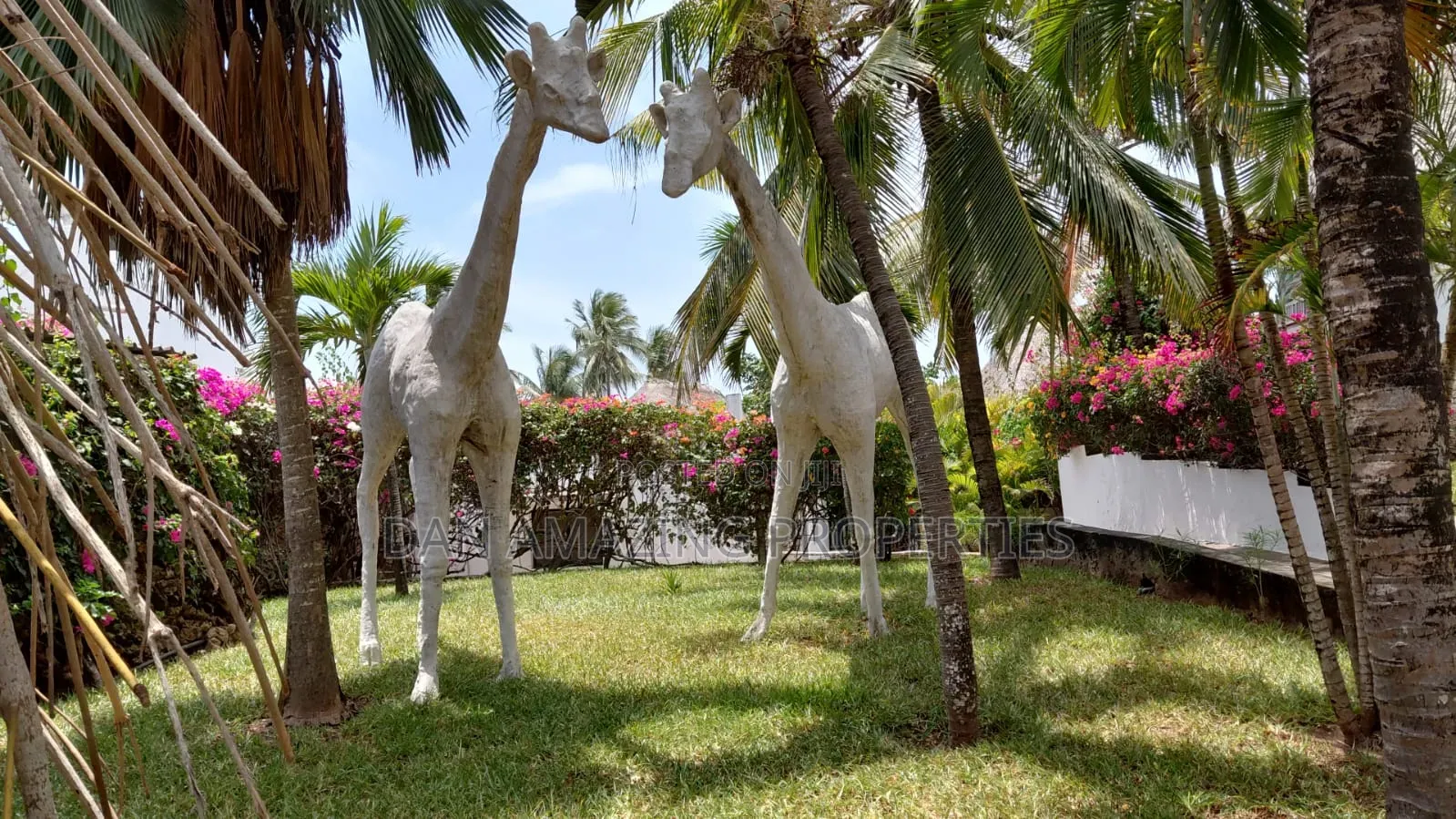 Furnished 8bdrm Villa in Watamu for sale