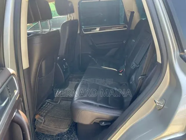 Volkswagen Touareg V6 Lux AWD 4MOTION 2015 Silver