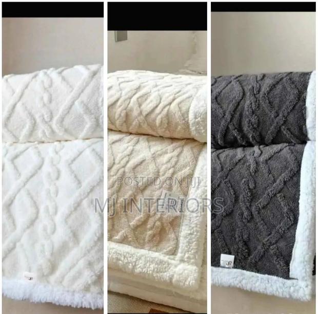 Classic Winter Fleece Blanket