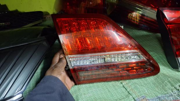 Toyota Crown Bootlight 2008-2012 Model
