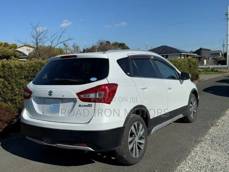 Suzuki Sx4 1.6 SUV Petrol FWD 2020 Pearl