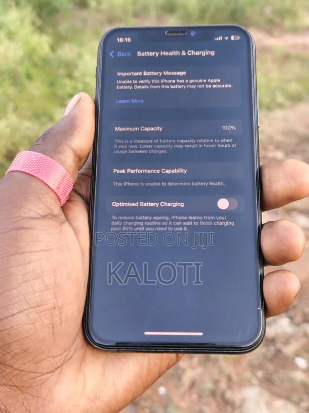 Apple iPhone XS 64 GB Black - thumbnail 4