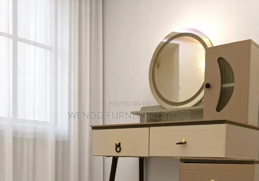 Dressers; Home Bedroom White Elegancy Classy Girls Dressing Vanity Set