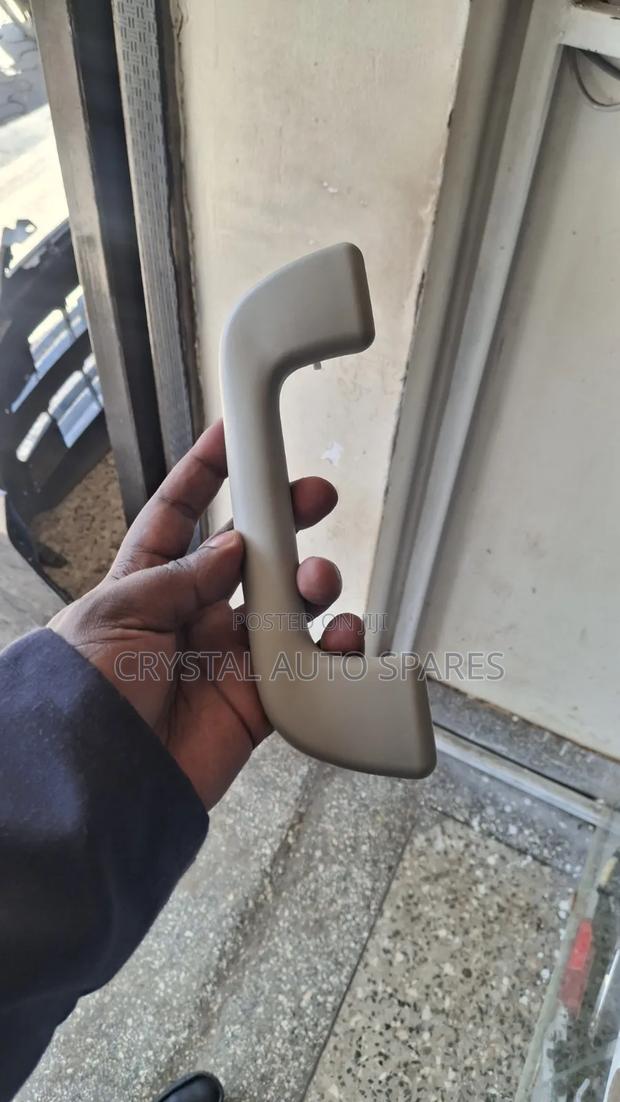 Vitz/Wish/Fielder Handle - thumbnail 2