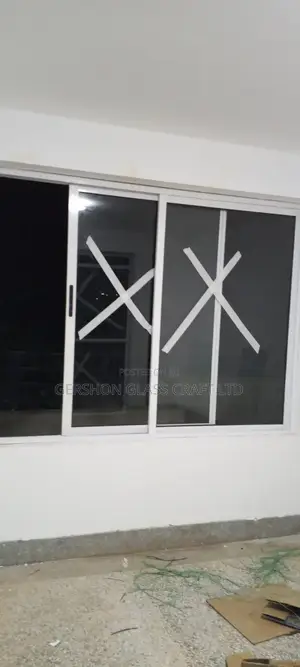 Clear Glass Sliding Windows