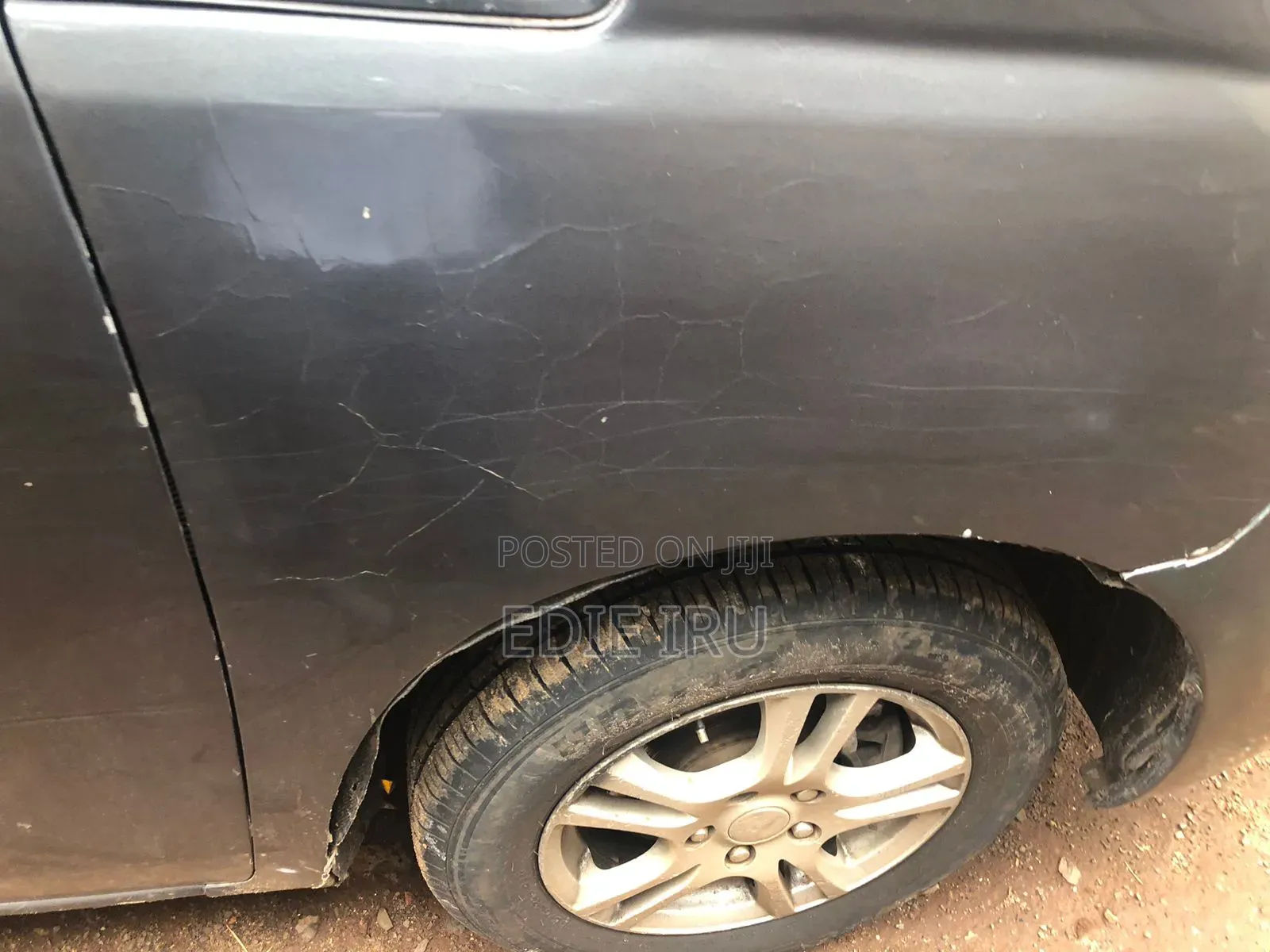 Nissan Santana 2009 Gray