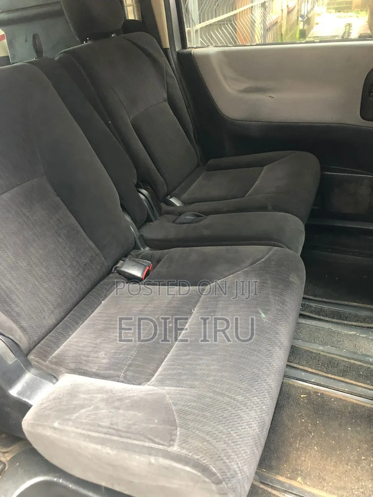 Nissan Santana 2009 Gray