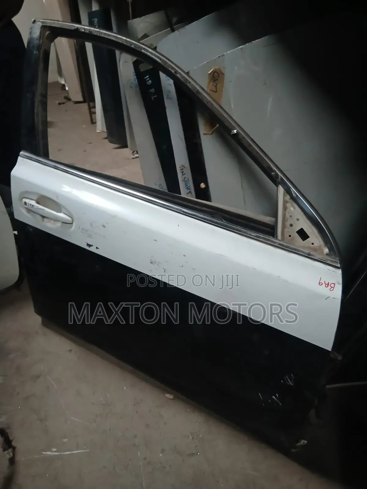 Subaru Outback Br9 Drivers Door