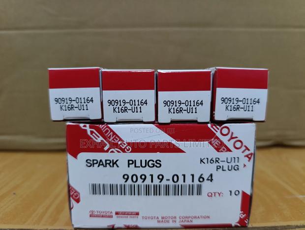 K16r-U11 Genuine Toyota Spark Plugs