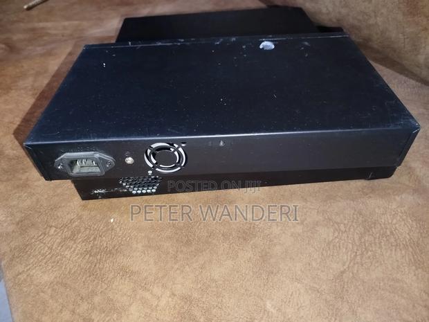 16 Channel Poe Switch - thumbnail 2