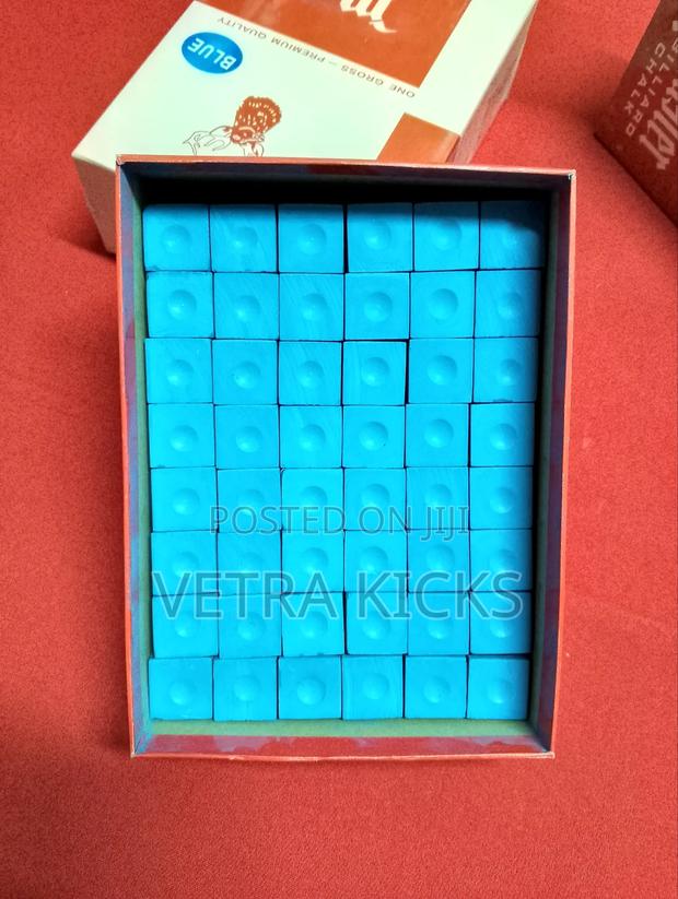 Pool Table Chalks - Premium Billiard Accessories - thumbnail 2