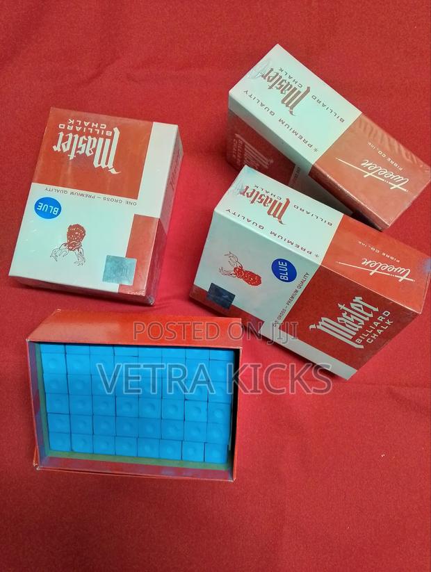 High Quality Pool Table Chalks Smooth Grip Control - thumbnail 2