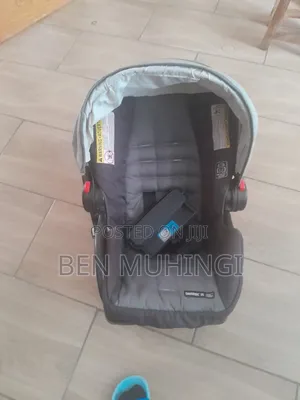 Graco Snugride 35 Infant Car Seat