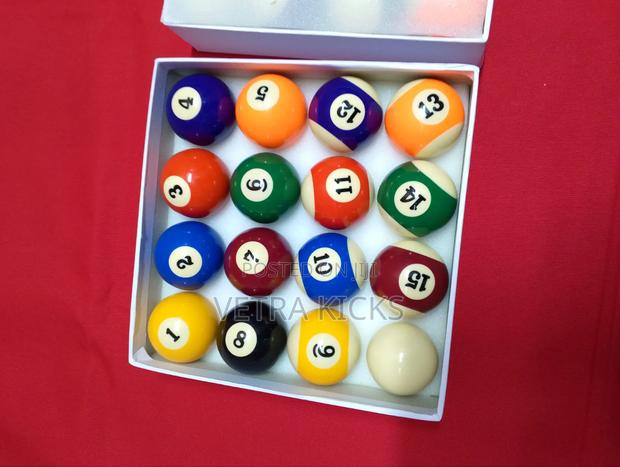 Numbered Pool Balls - Premium Billiard Accessories - thumbnail 2