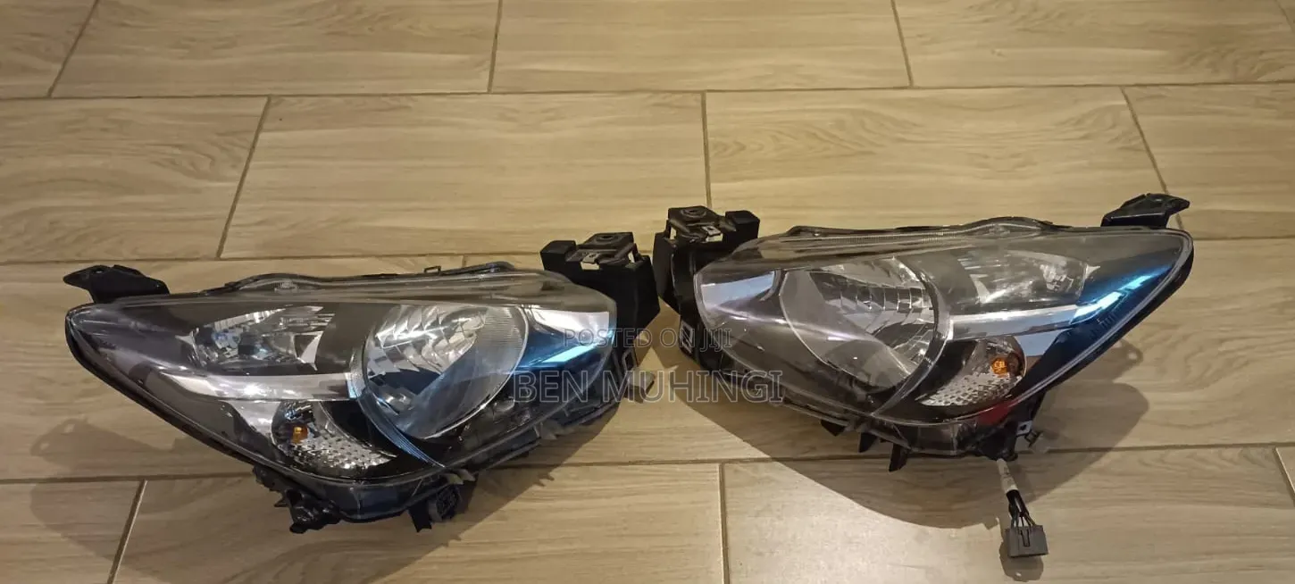 Mazda Demio Headlight