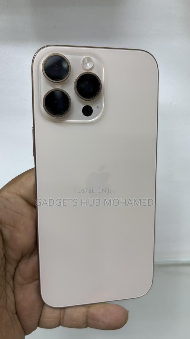 Apple iPhone 16 Pro Max 256 GB Gold