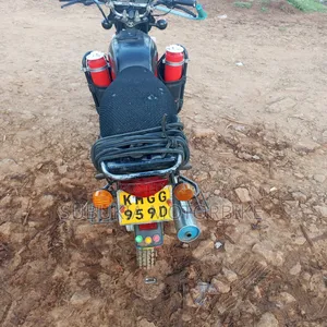 Bajaj Boxer 2022 Red