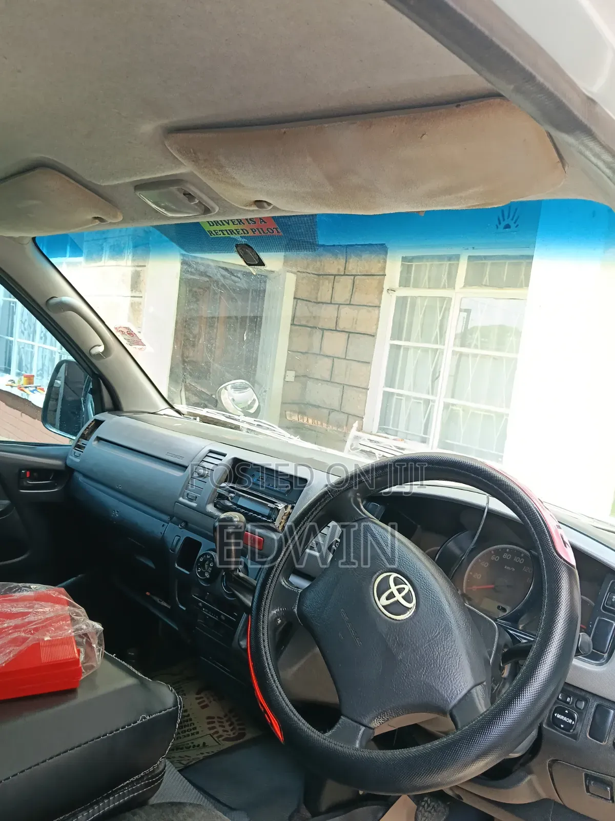 Toyota HiAce 2010 Silver