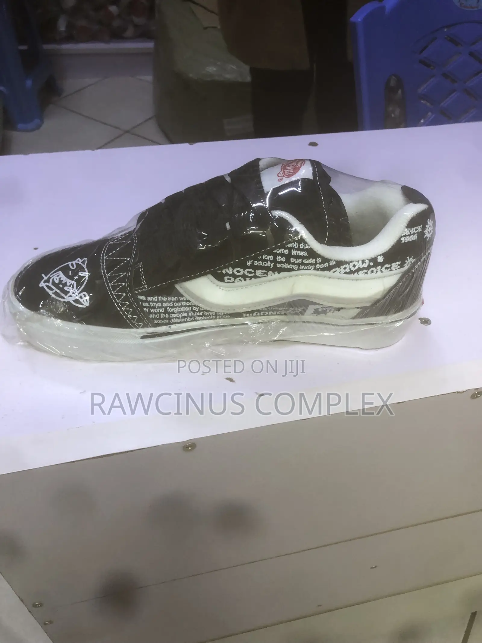 Vans Sneakers
