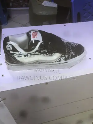 Vans Sneakers