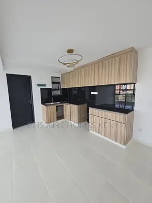 3bdrm Duplex in Thome for sale