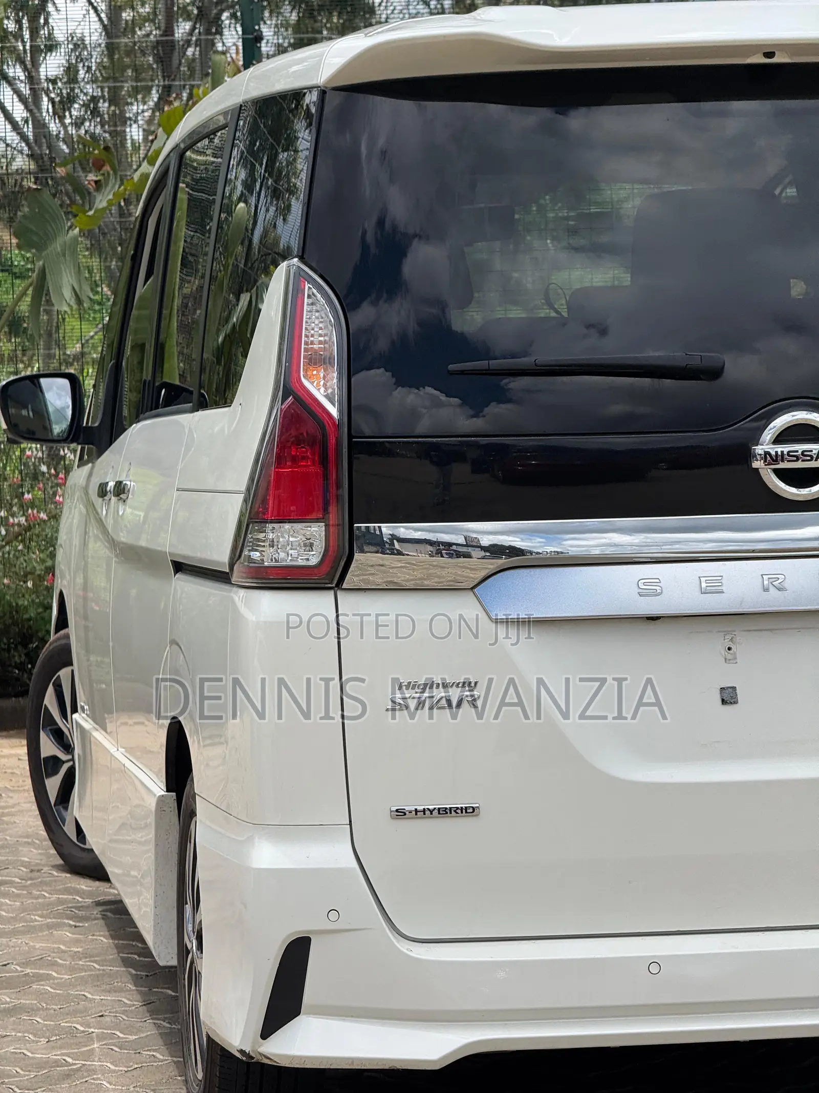 Nissan Serena 2019 White