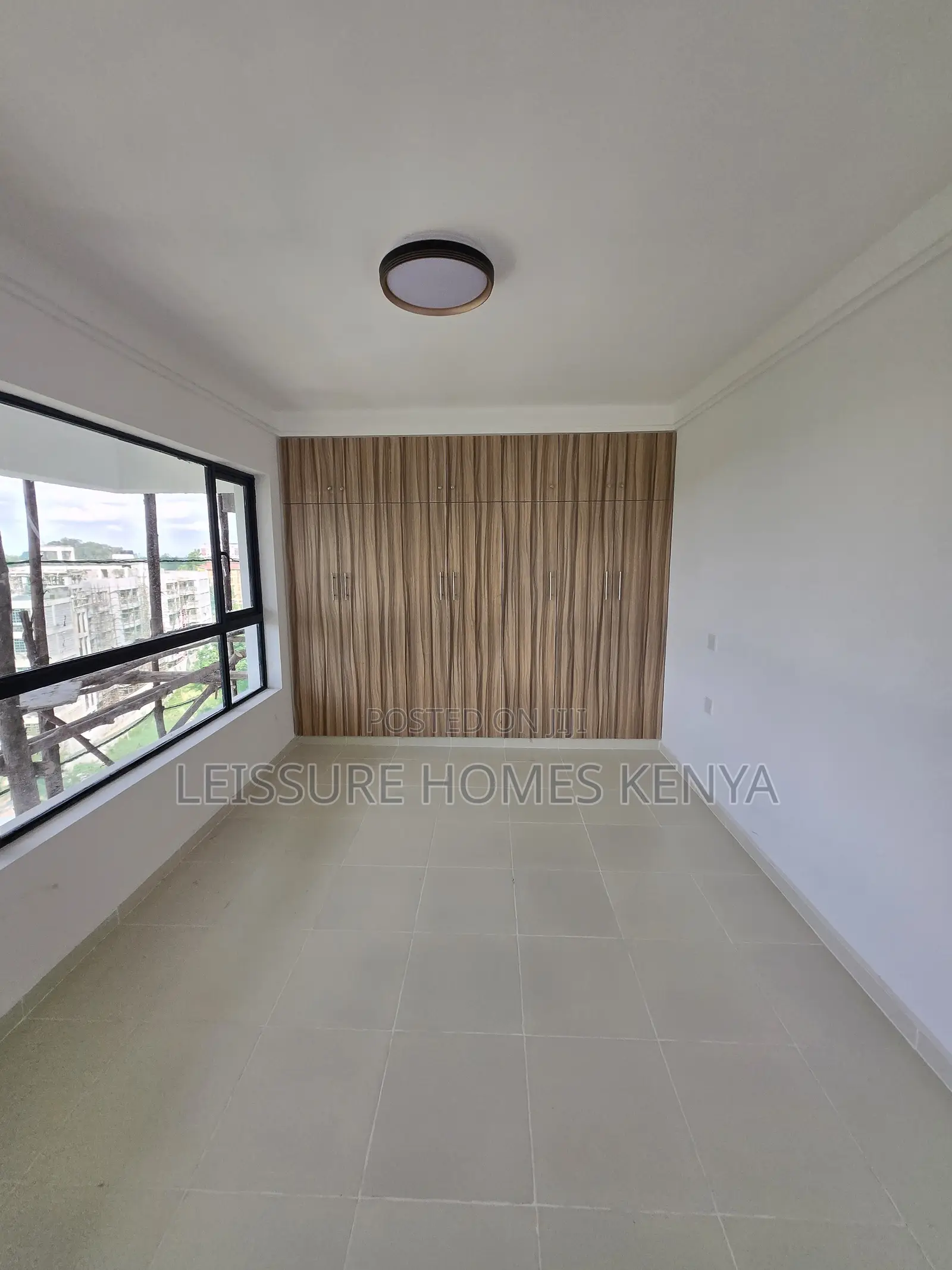3bdrm Duplex in Thome for sale