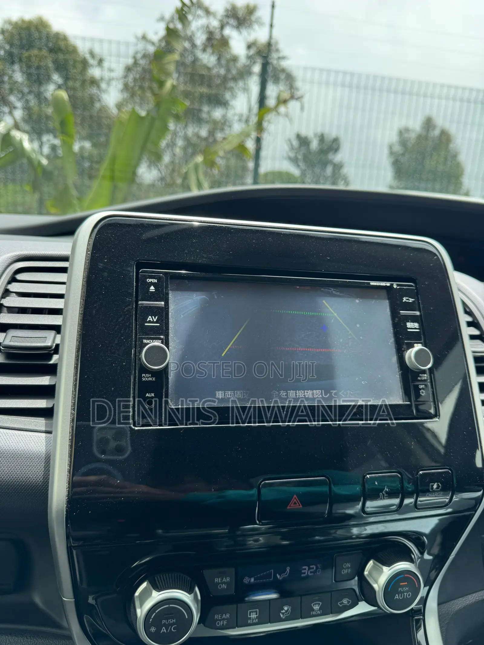 Nissan Serena 2019 Silver