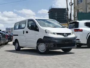 Nissan NV200 2019 White