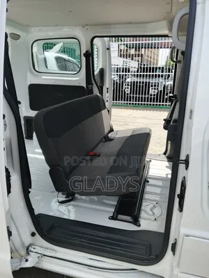 Nissan NV200 2019 White