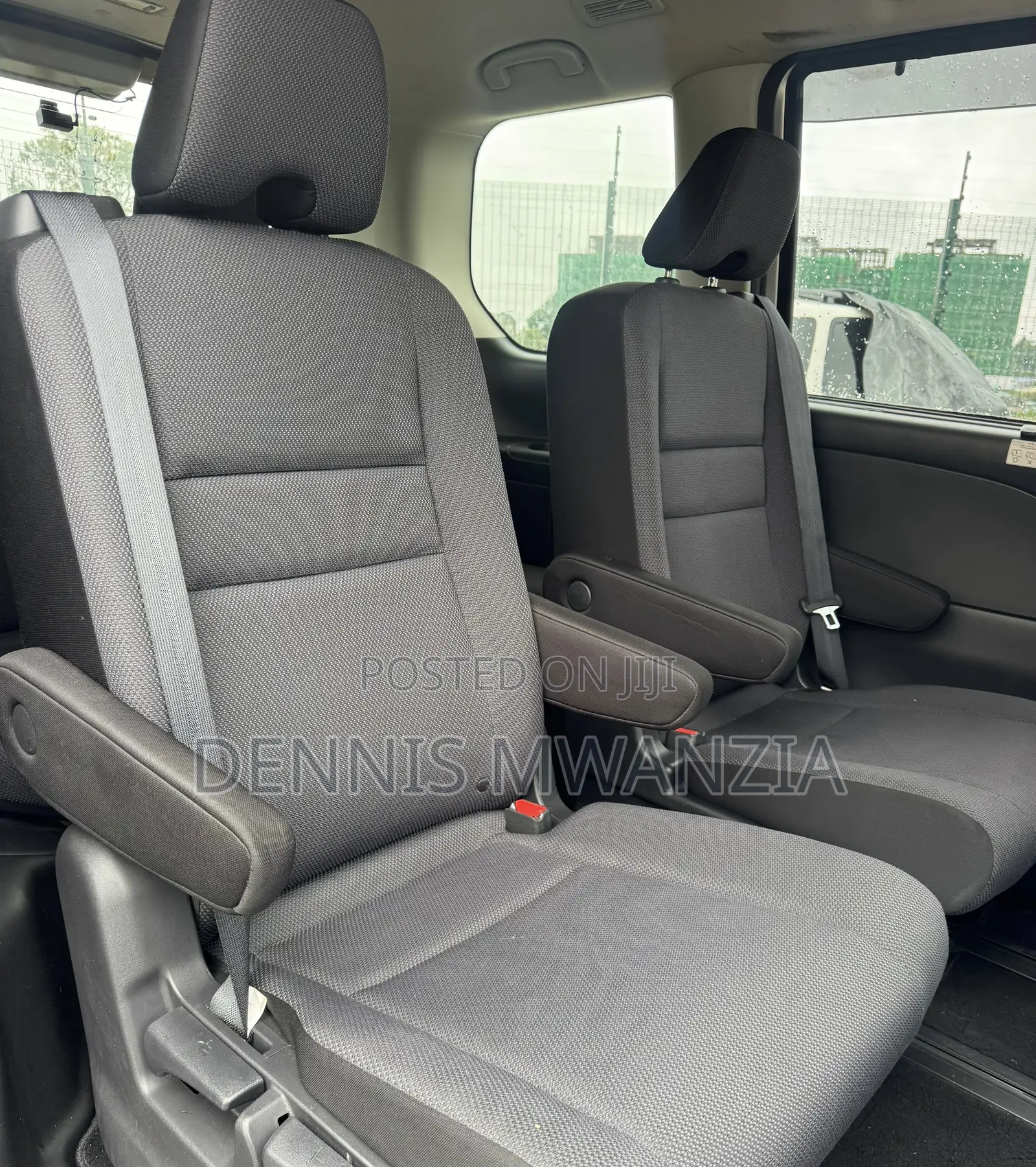 Nissan Serena 2019 Silver
