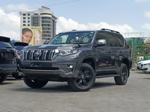 Toyota Land Cruiser Prado 2019 Gray
