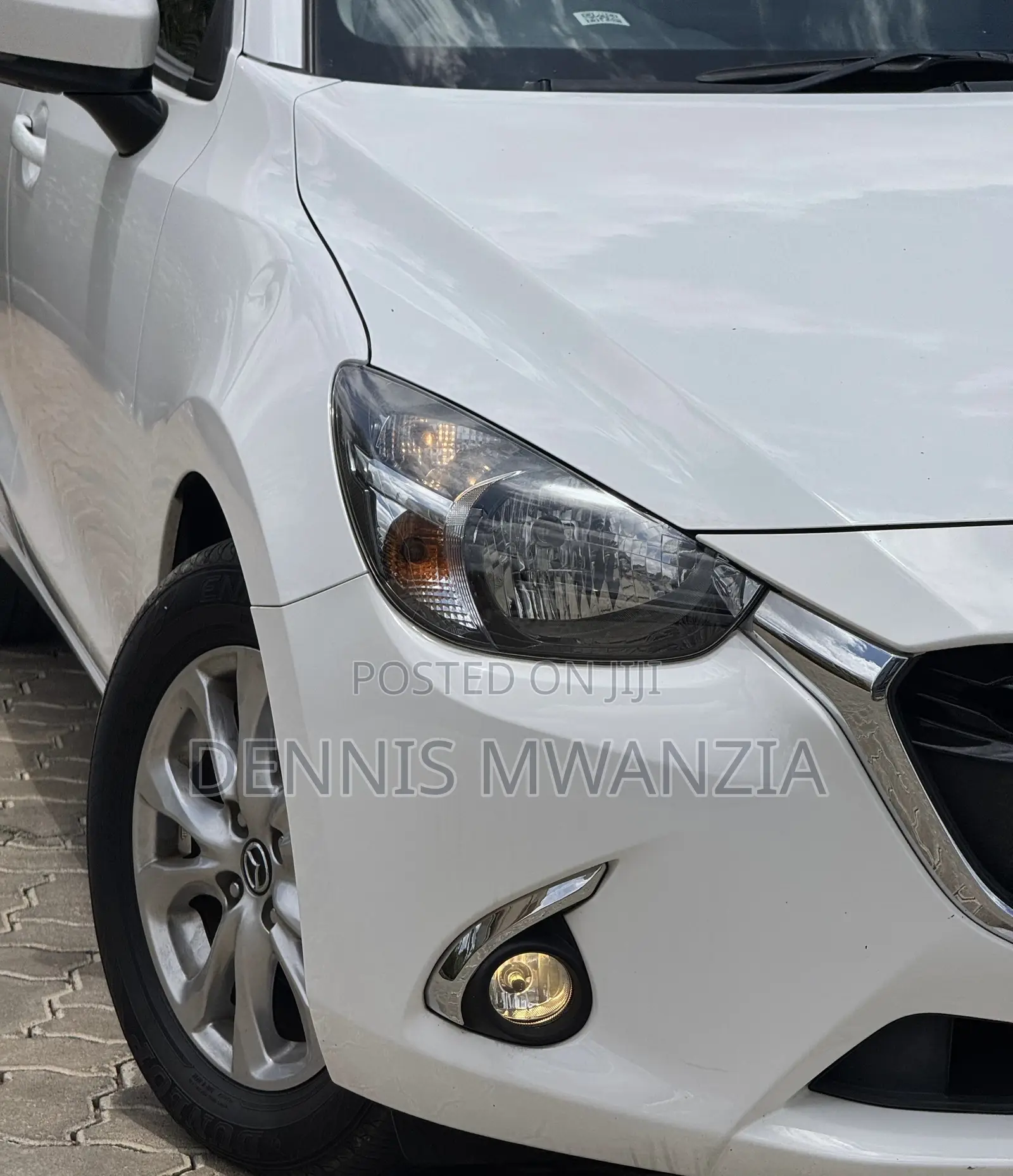 Mazda Demio 2018 White