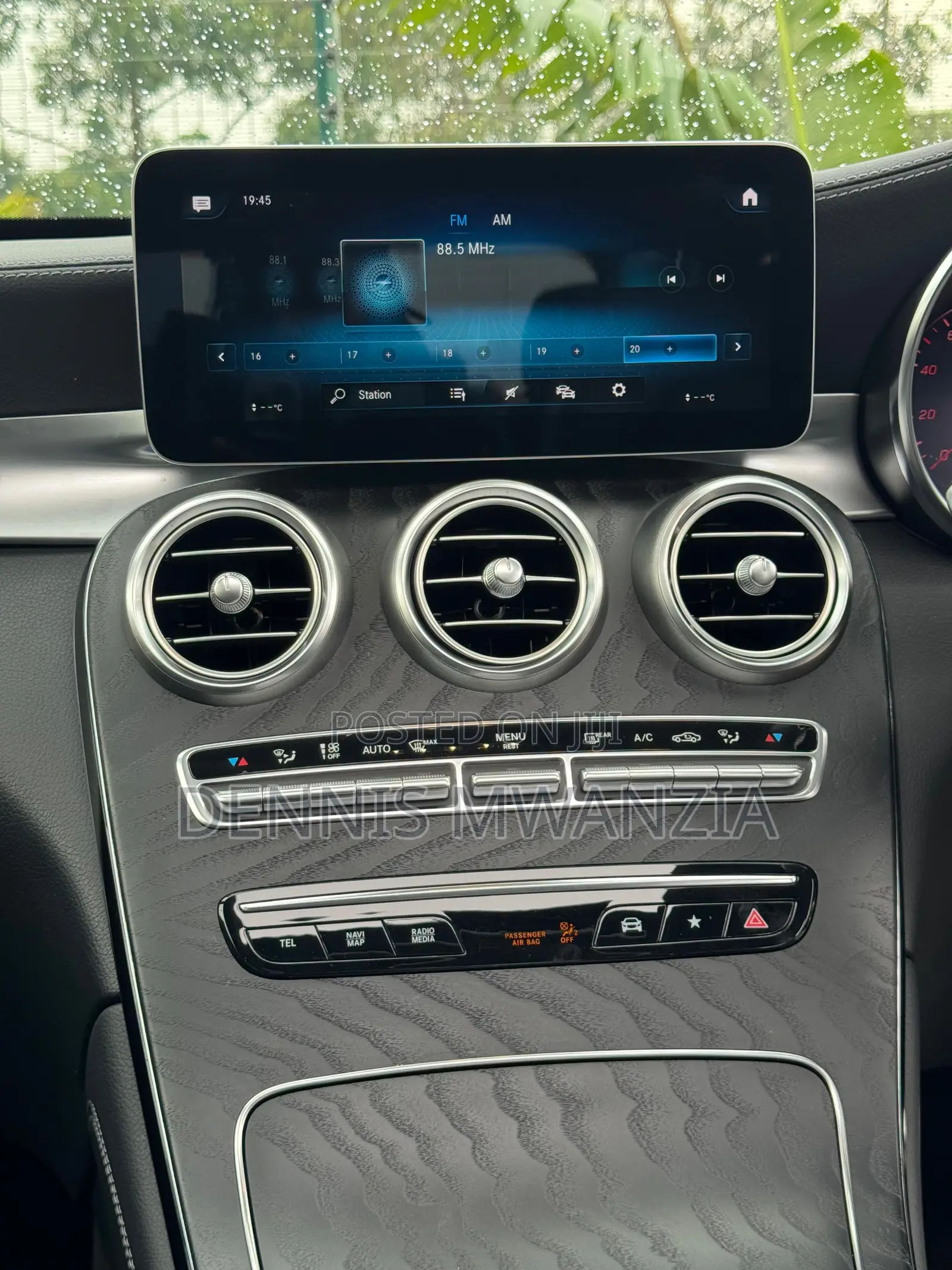 Mercedes-Benz GLC-Class 2019 Black