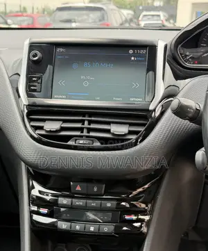 Peugeot 2008 2019 White