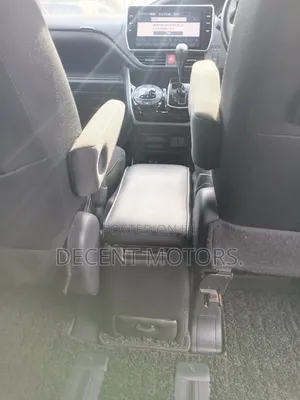 Toyota Noah 2020 White