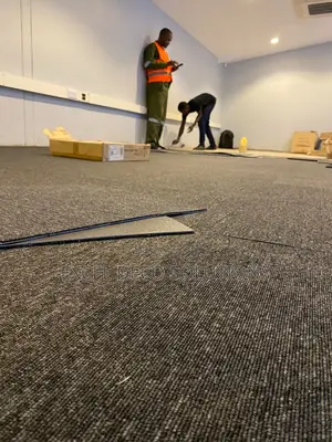 Premium Workspace Carpet Tiles – Modern Corporate Flooring