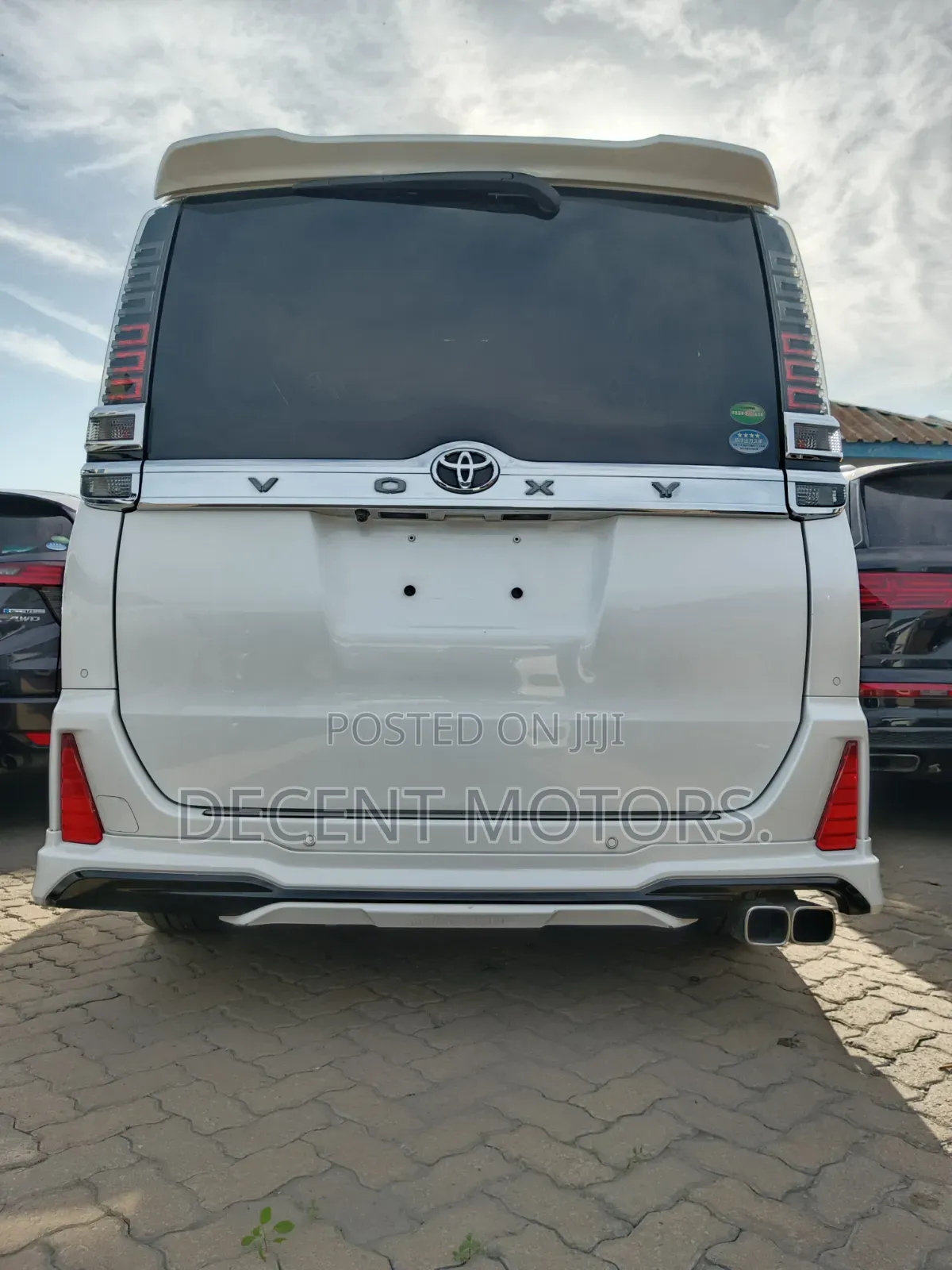 Toyota Noah 2020 White