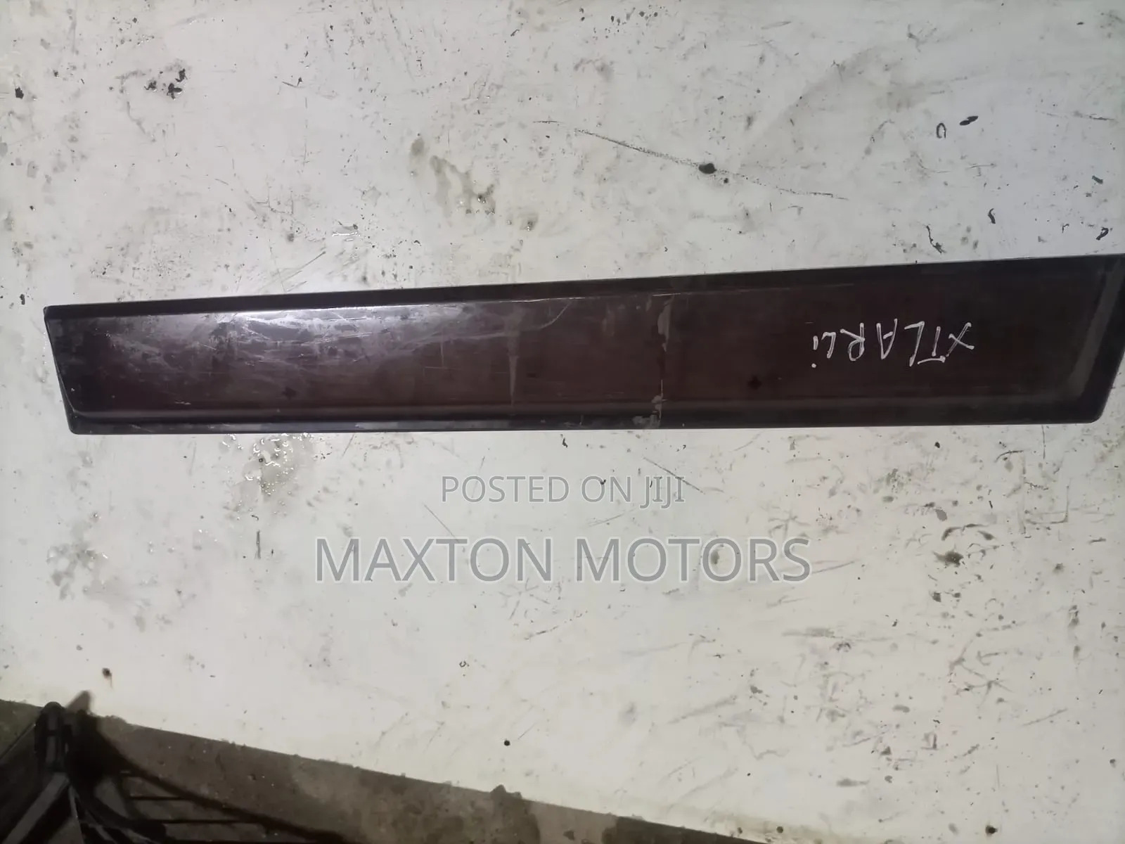 Nissan Xtrail Nt31 Windbreaker
