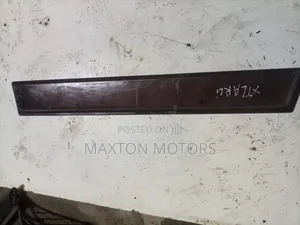 Nissan Xtrail Nt31 Windbreaker
