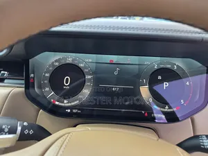 Land Rover Range Rover Vogue 2022 Beige