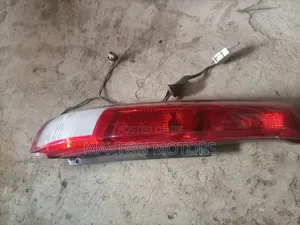 Nissan Xtrail Nt30 (Clear)