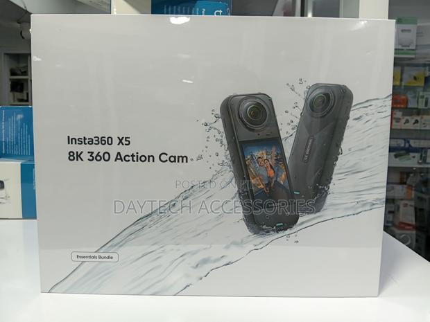 Insta360 X5 Essentials Bundle - Waterproof 360° Action Camera - thumbnail 2
