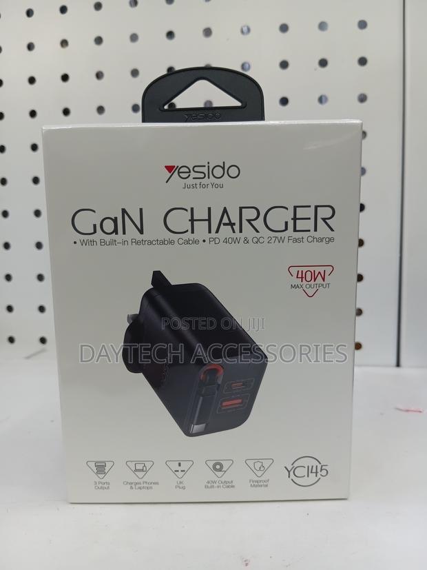 Yesido Yc145 40w Gan Charger With a Built-in Retractable Type-C Cable