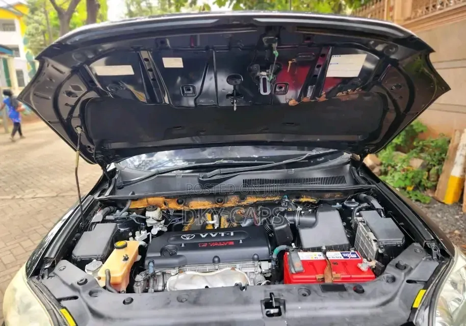 Toyota Vanguard 2012 Black