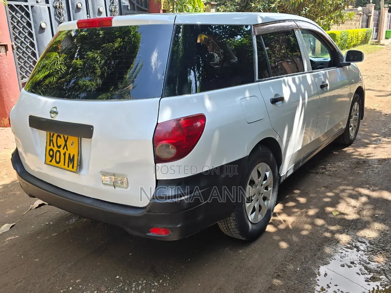 Nissan Advan 2013 White