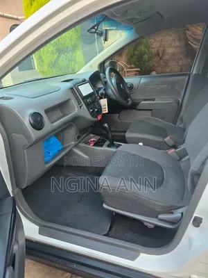Nissan Advan 2013 White