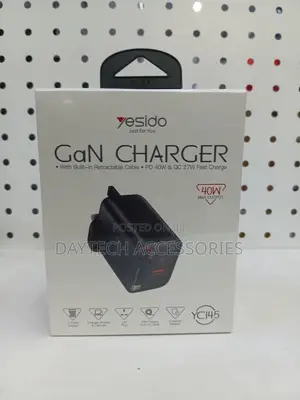 This Is a Yesido Yc145 40w Gan Charger in Black.