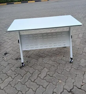 Modern Foldable Table /Study Desk /Training Foldable Table