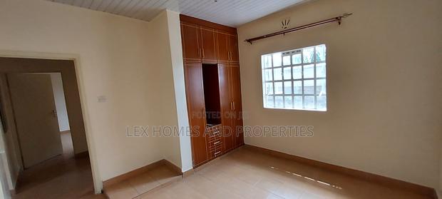 3bdrm Bedsitter in Nkoroi for rent - thumbnail 10